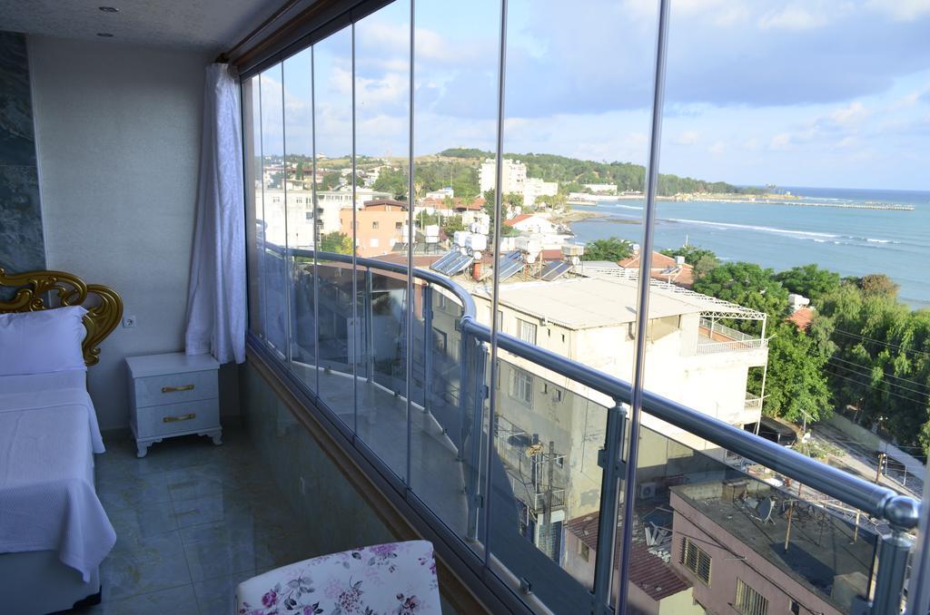 Alev Palace Otel Arsuz Chambre photo