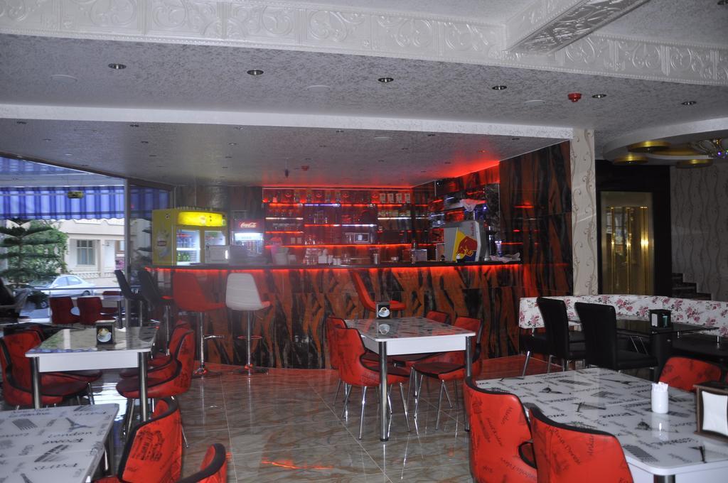 Alev Palace Otel Arsuz Extérieur photo