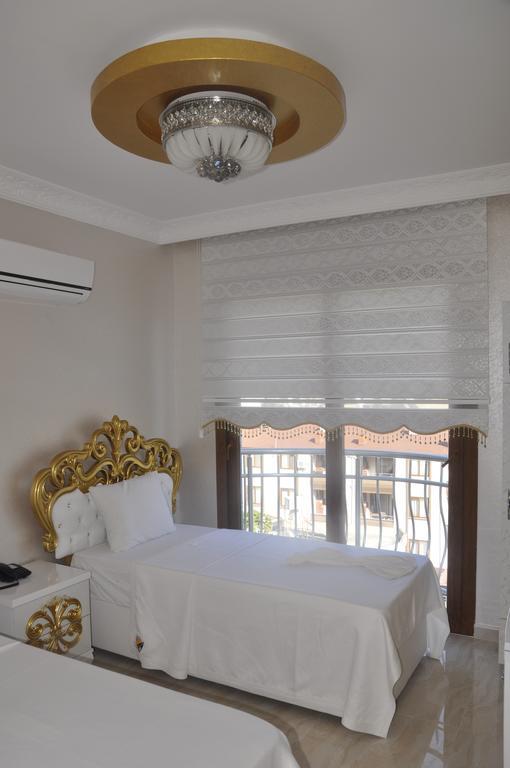 Alev Palace Otel Arsuz Chambre photo