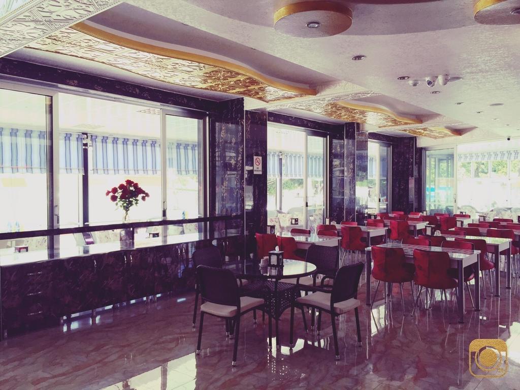 Alev Palace Otel Arsuz Extérieur photo