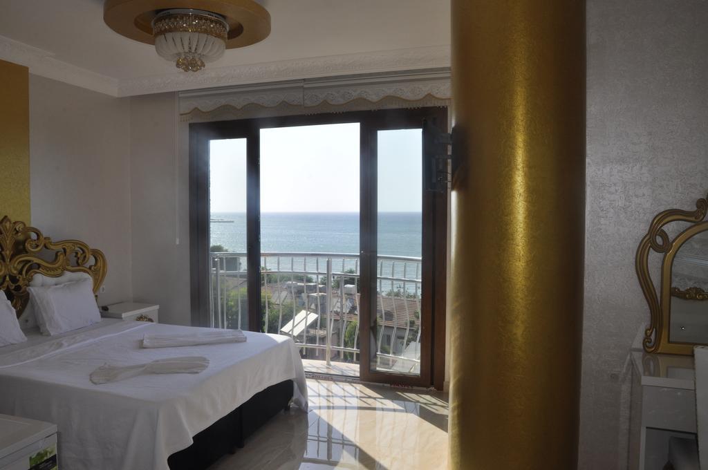 Alev Palace Otel Arsuz Chambre photo